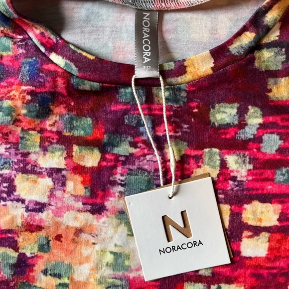 NWT vibrant impressionist block print long sleeve tee, red orange Noracora, Sz S - Picture 3 of 10